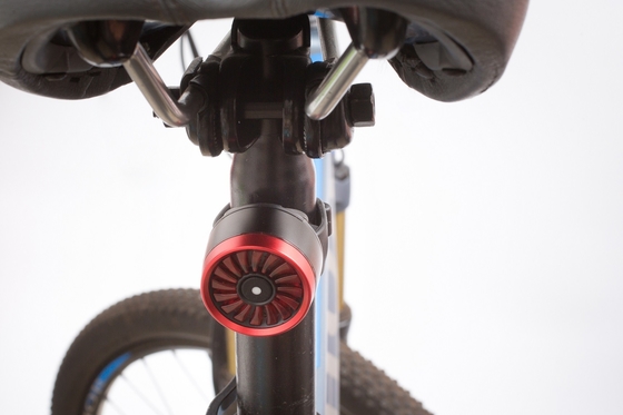 Ogon roweru Czerwony rower Tylne światło rowerowe Akumulator 15 lumenów do jazdy na rowerze IPX4